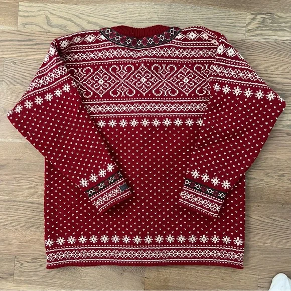 Dale of Norway, Norwegian Wool Cardigan - Picture 2 of 6